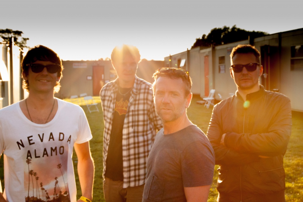 Toploader